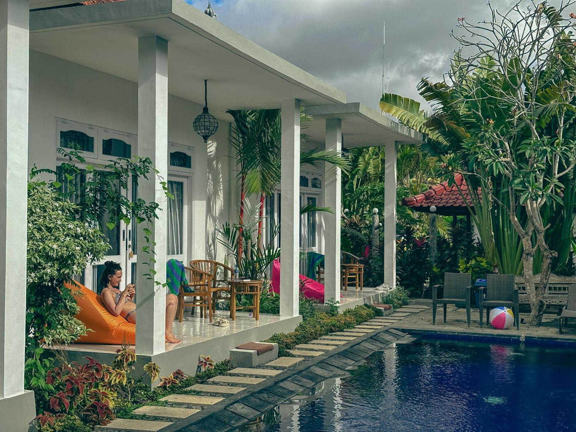 Bali Stuti Jimbaran Inn Eksteriør bilde